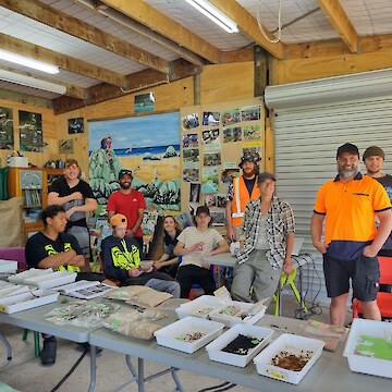 We concluded our day with a group photo of Kaitiaki tauira, Te Tapu o Tāne and our amazing experts.