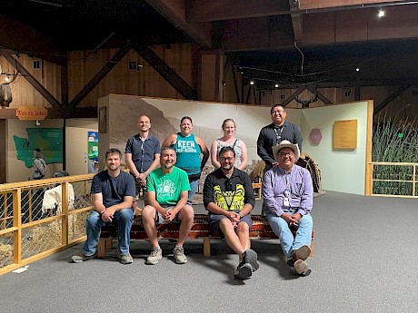 Ngāi Tahu whānau, Yakama Nation members, and researchers at the Yakama Nation Cultural Centre. Photo by Hokonui Rūnanga.